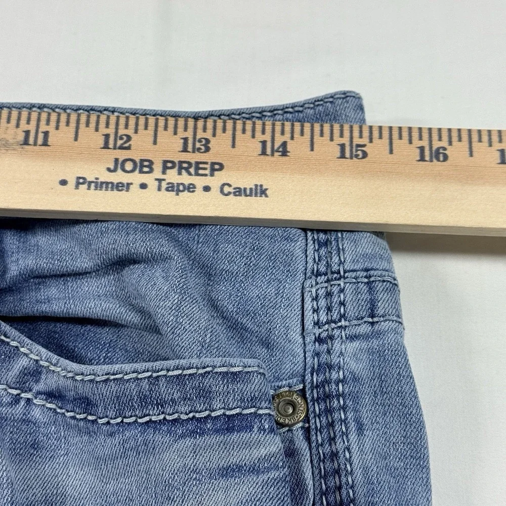 BKE Carter Boot Jeans Mens 30x30 Light Wash‎ Stretch Denim Bootcut Distressed